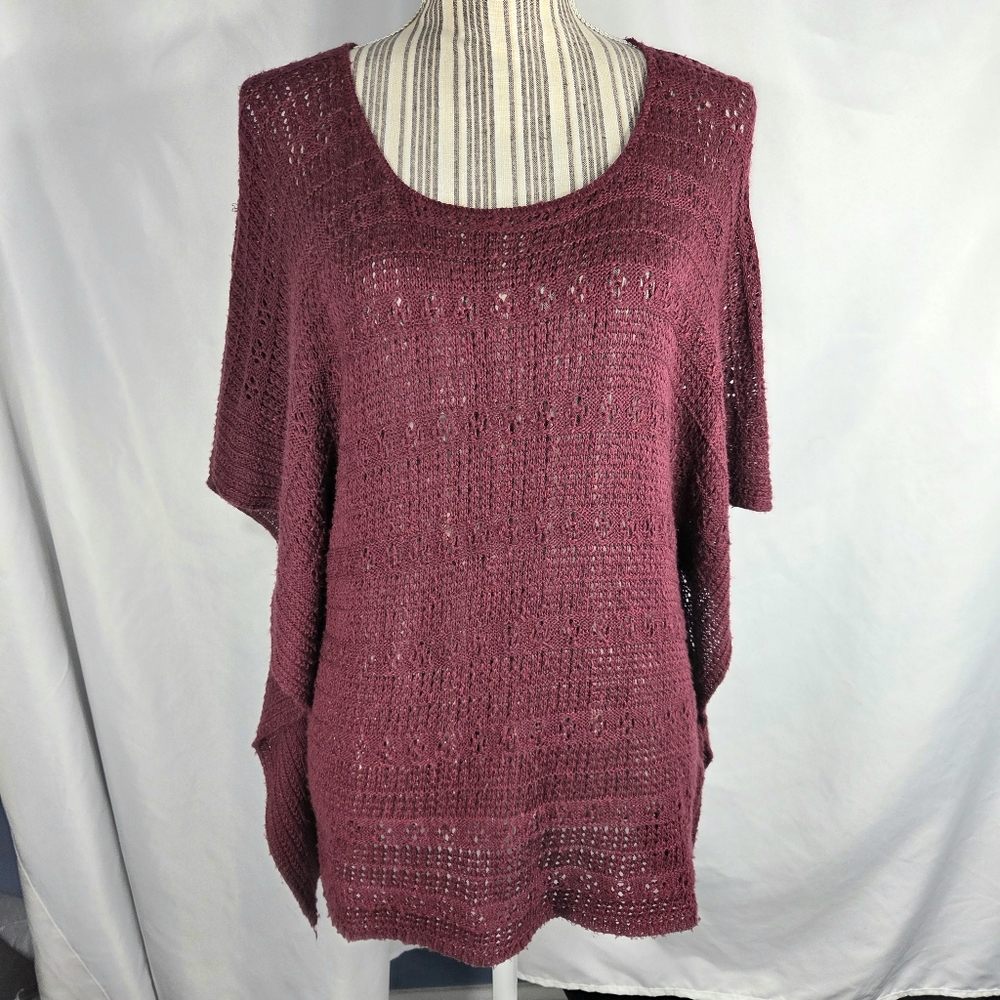 Christopher & Banks Maroon Boxy Short Sleeve Sweater Size Medium
